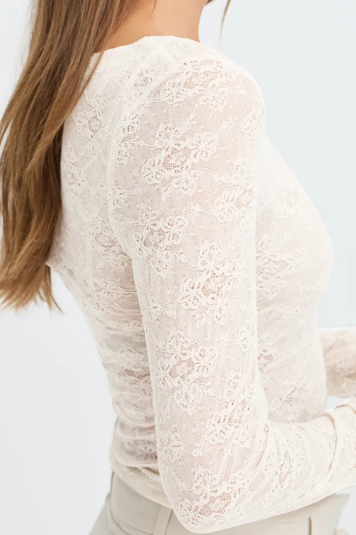 Chandail en dentelle - Priya