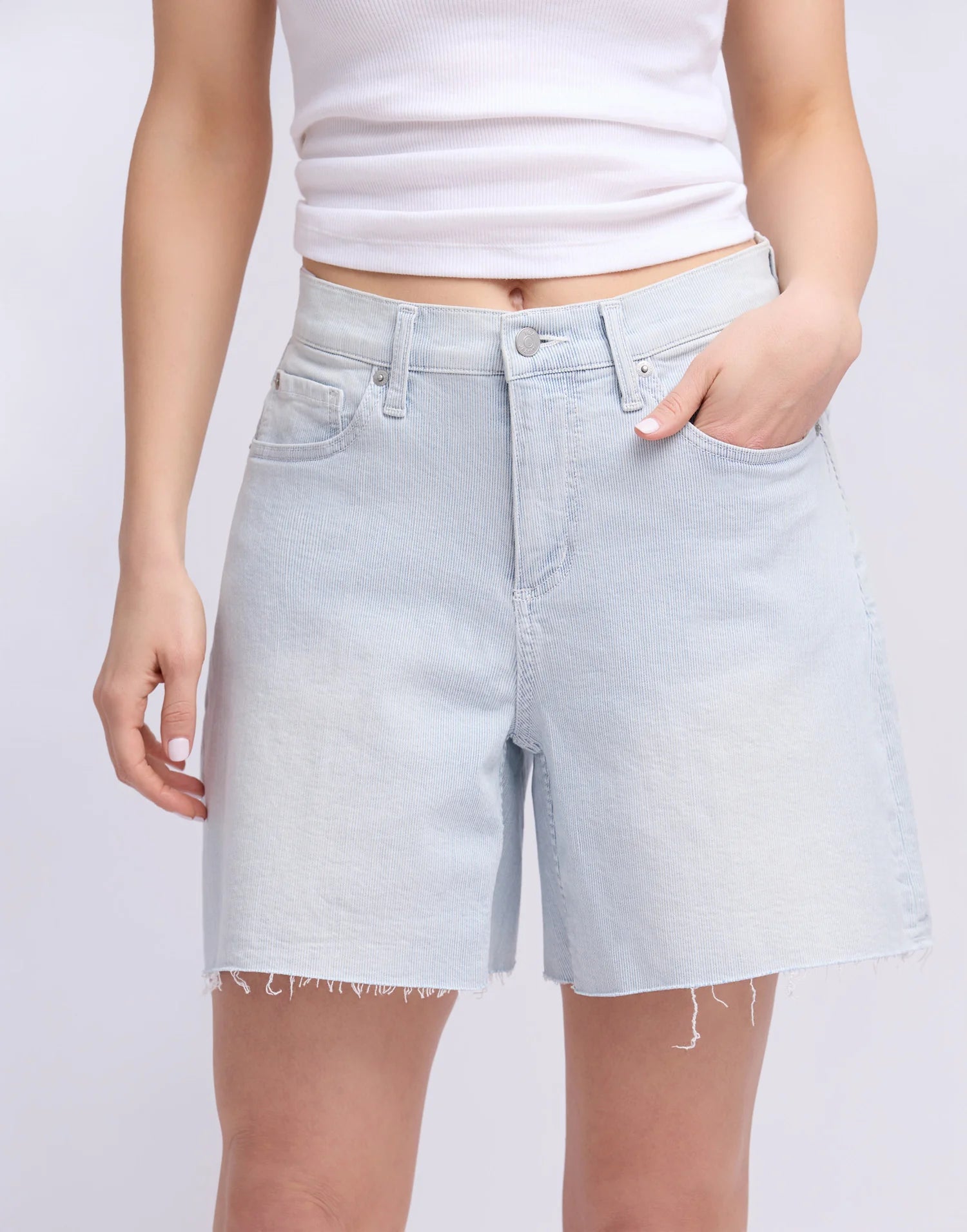 Short - Lesley