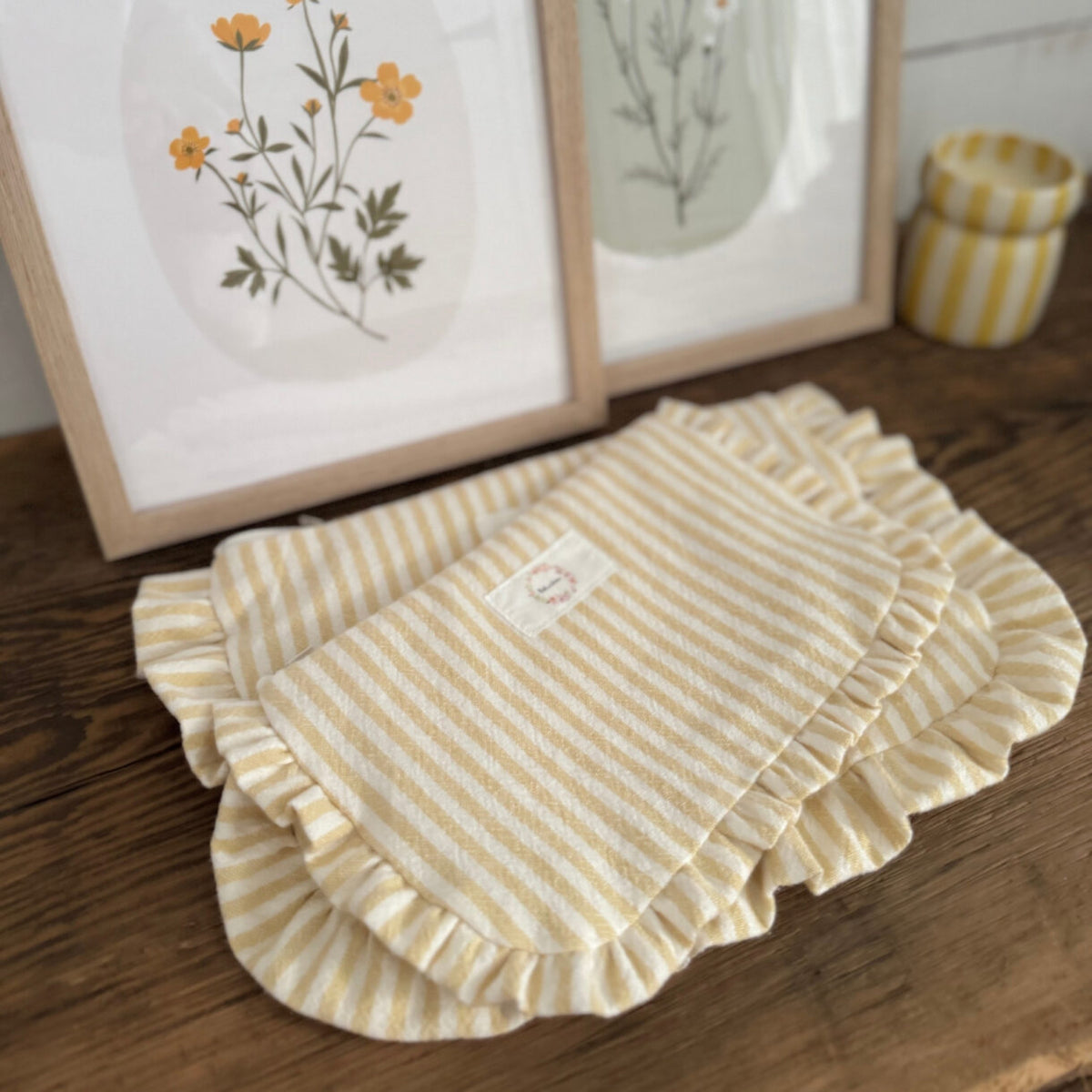 Pochette froufrous (petite) - Jaune