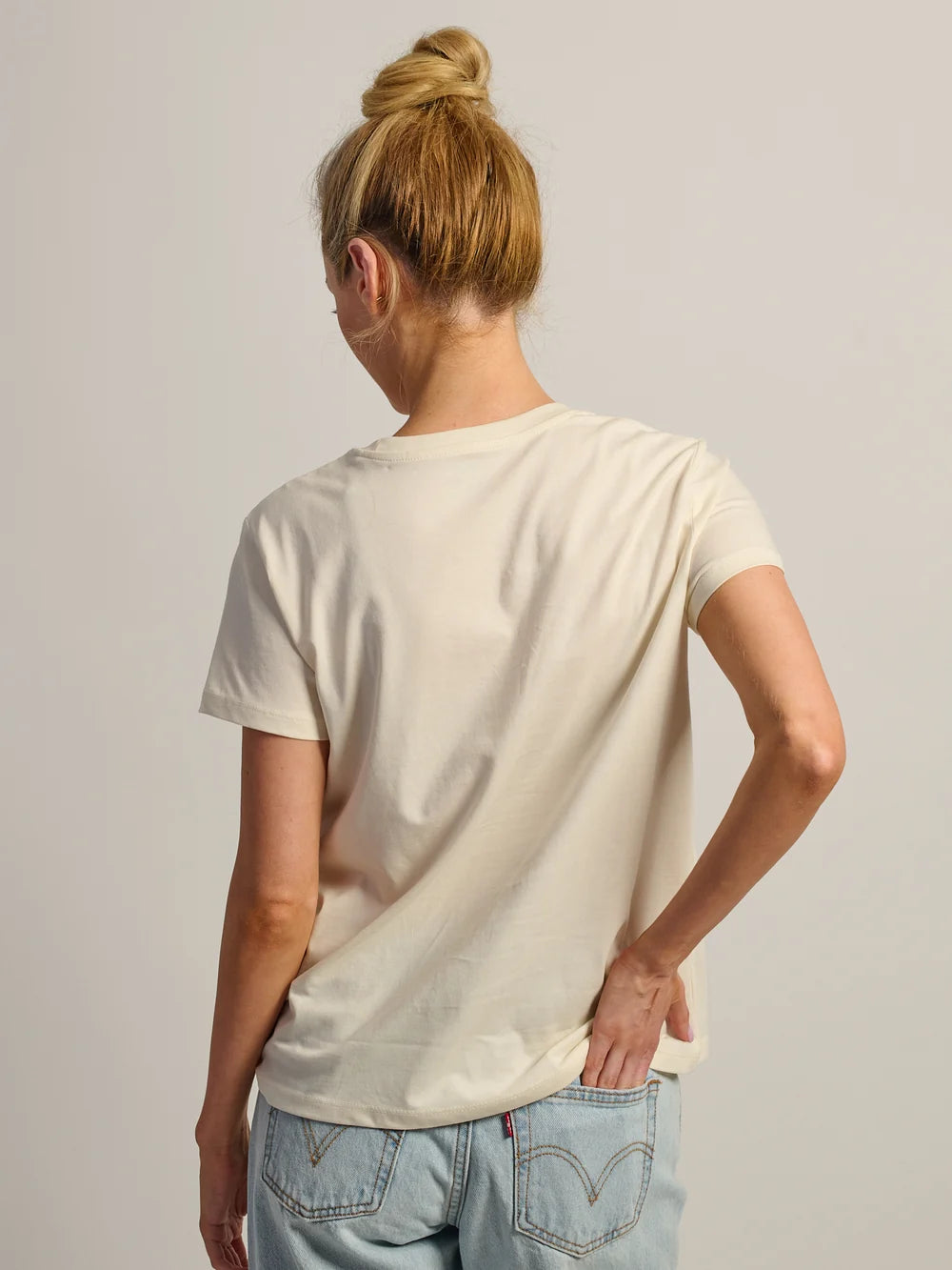 T-shirt - Boots egret
