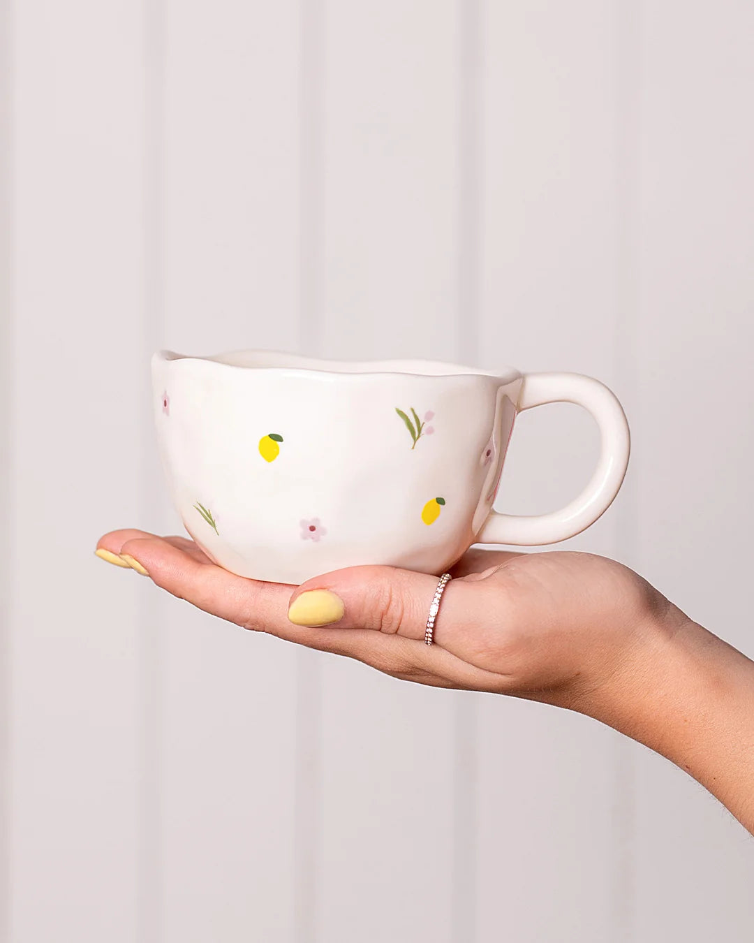 Tasse fruitée - Citrons et fleurs