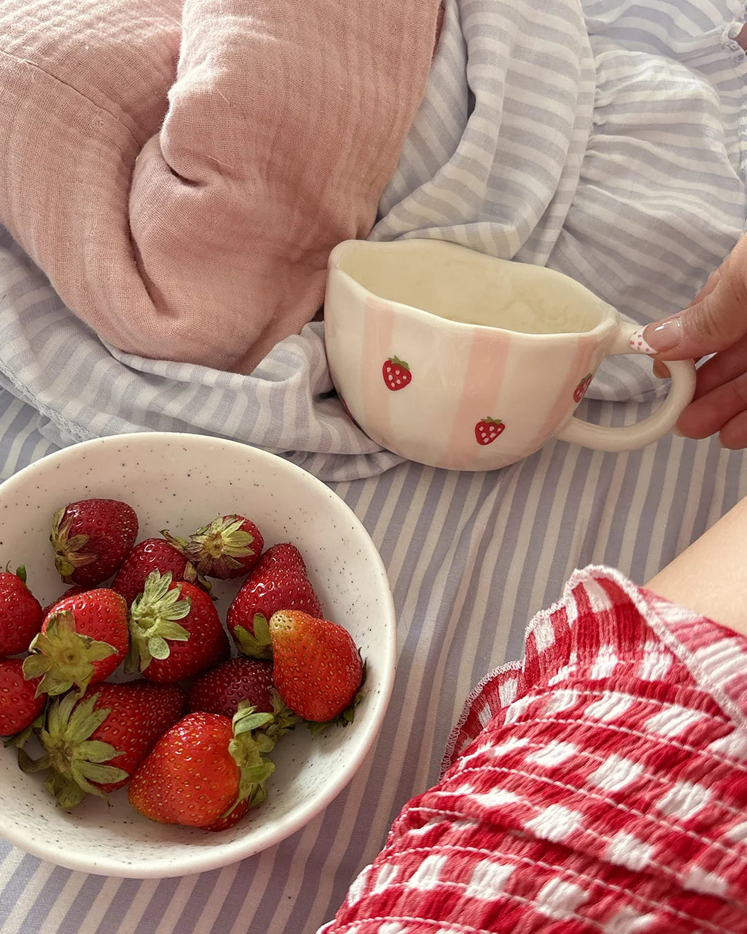 Tasse fruitée - Rayures de fraises
